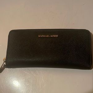 Black Michael Kors Wallet
